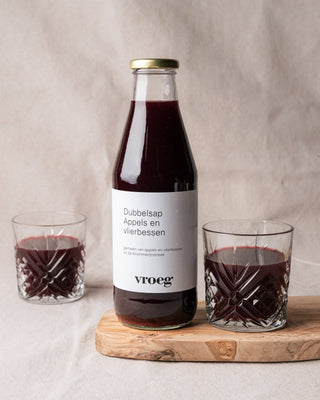 Apple elderberry juice from Vroeg