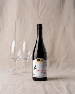 Mirabueno organic red wine