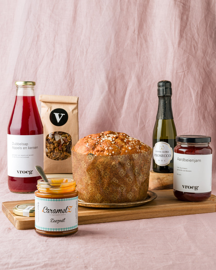 Ontbijt op bed met bubbels